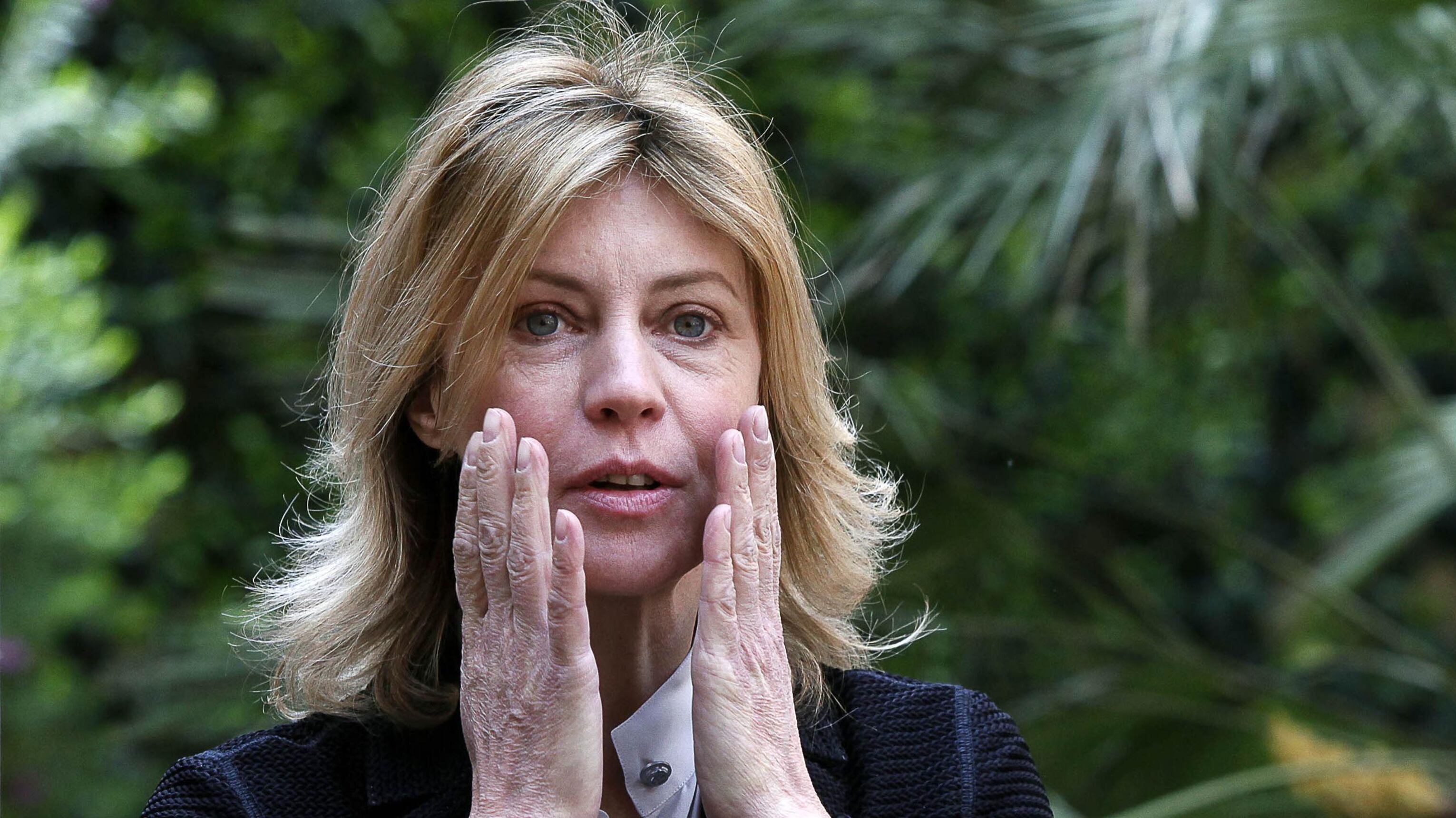Risate e psicodramma di tre star al femminile
