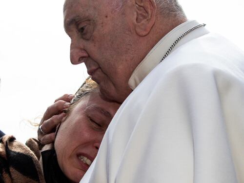 "La morte l’ho vista venire...": Papa Francesco lascia l'ospedale Gemelli