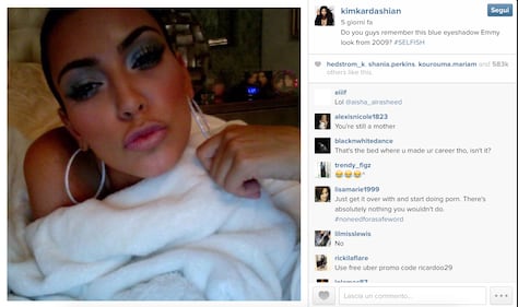 Kim Kardashian realizza un libro di selfie 15