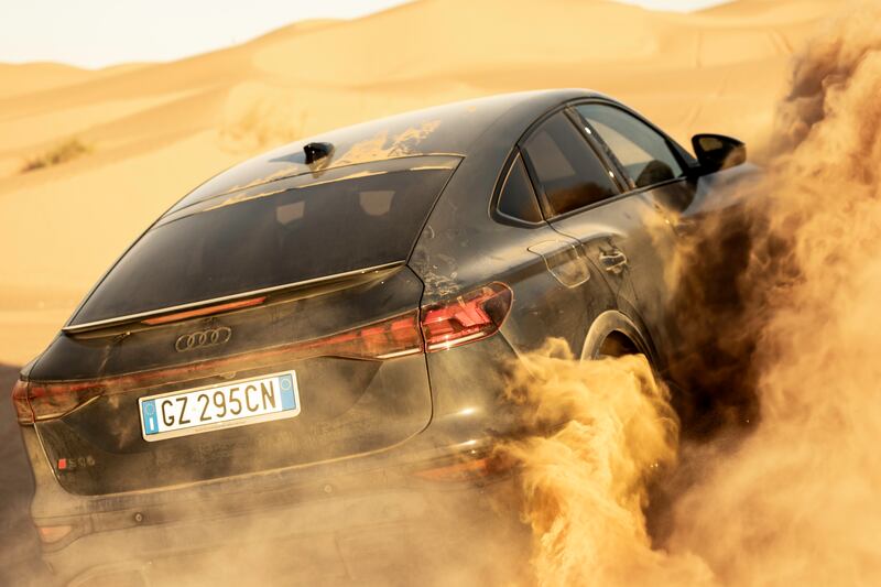 Audi SQ6 Sportback e-tron: il raid nel deserto del Sahara 1