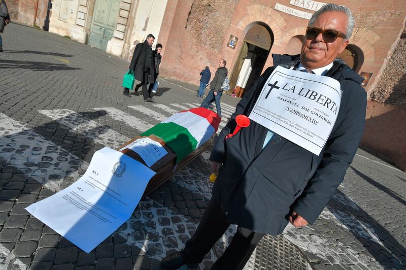 Ncc in protesta a Roma: tensione in piazza 4