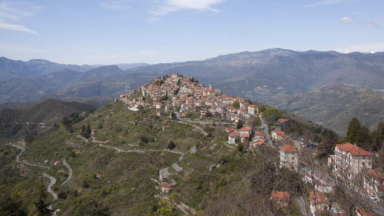 Contro la siccità il sindaco si affida pure... al rabdomante