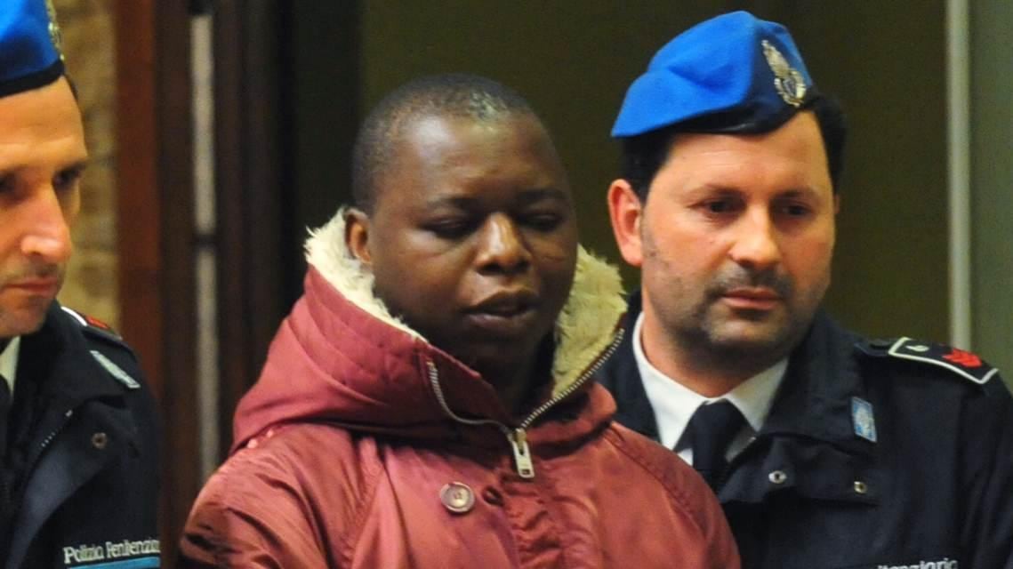 "Kabobo ha ucciso a picconate papà. Ma lo Stato mi dà solo 7mila euro"
