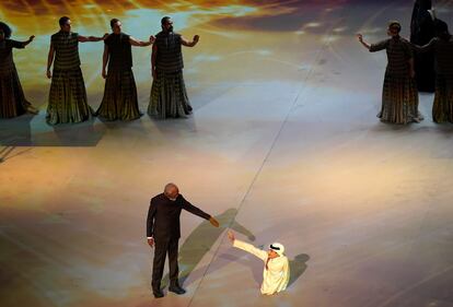 Danze, luci e colori aprono i Mondiali in Qatar 7
