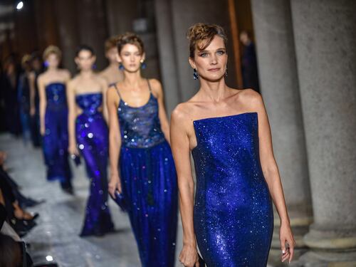 L'ultima collezione firmata da Re Giorgio. Tutta Hollywood per Armani a Brera