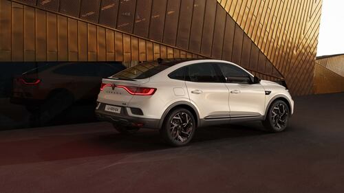 Nuova Renault Arkana 2023, guarda tutte le foto 7