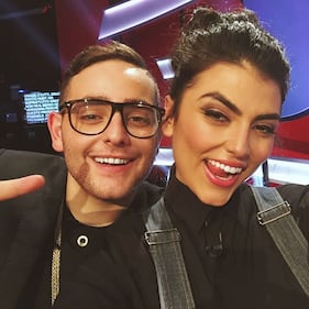 Giulia Salemi hot, nuda sotto l'asciugamano 8