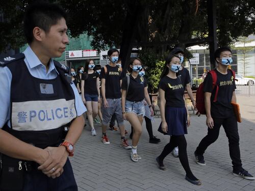 Un ragazzo di 17 anni guida la ribellione di Hong Kong alla Cina