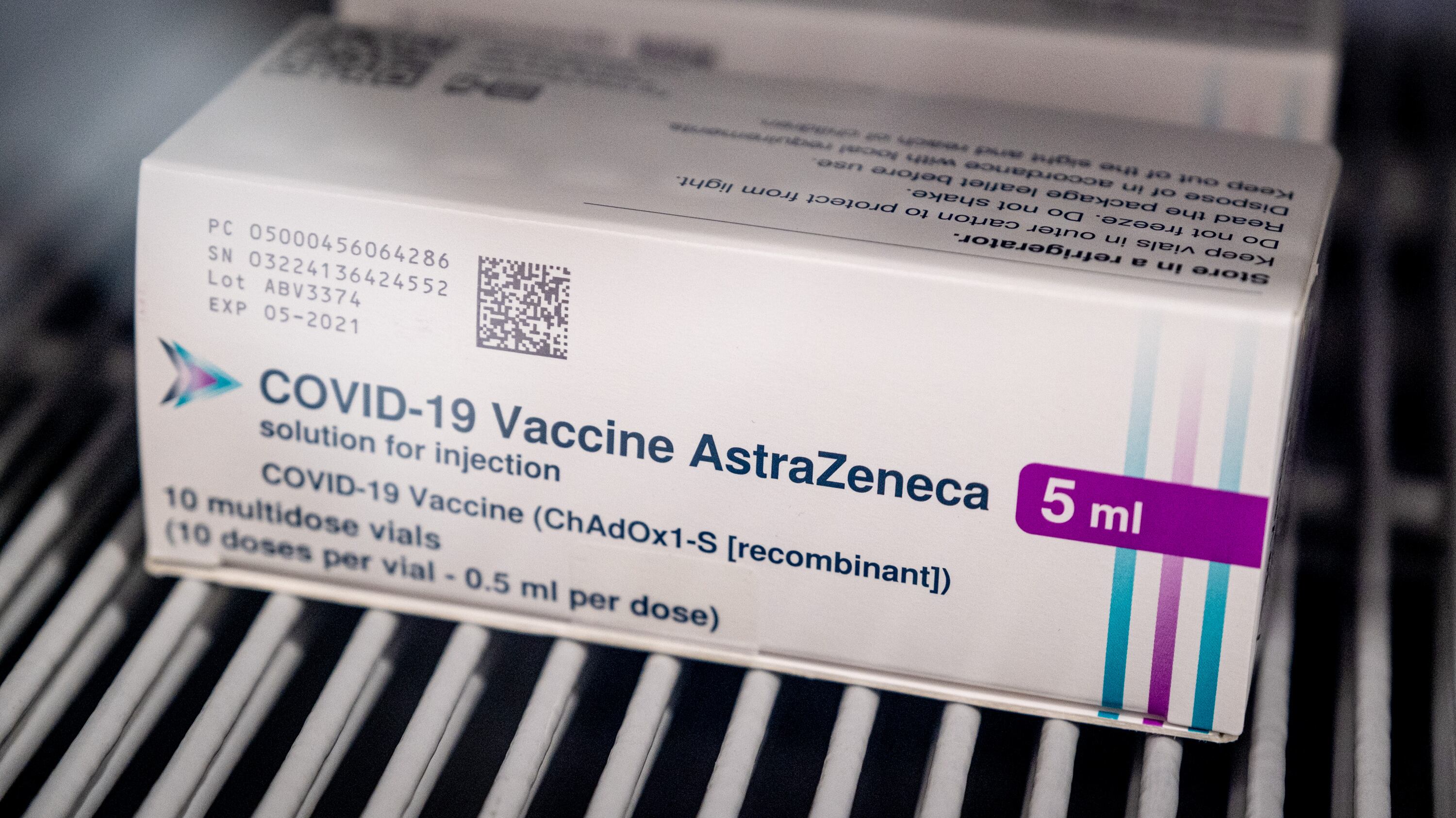 "29 milioni di dosi ad Anagni" Scoppia il caso AstraZeneca