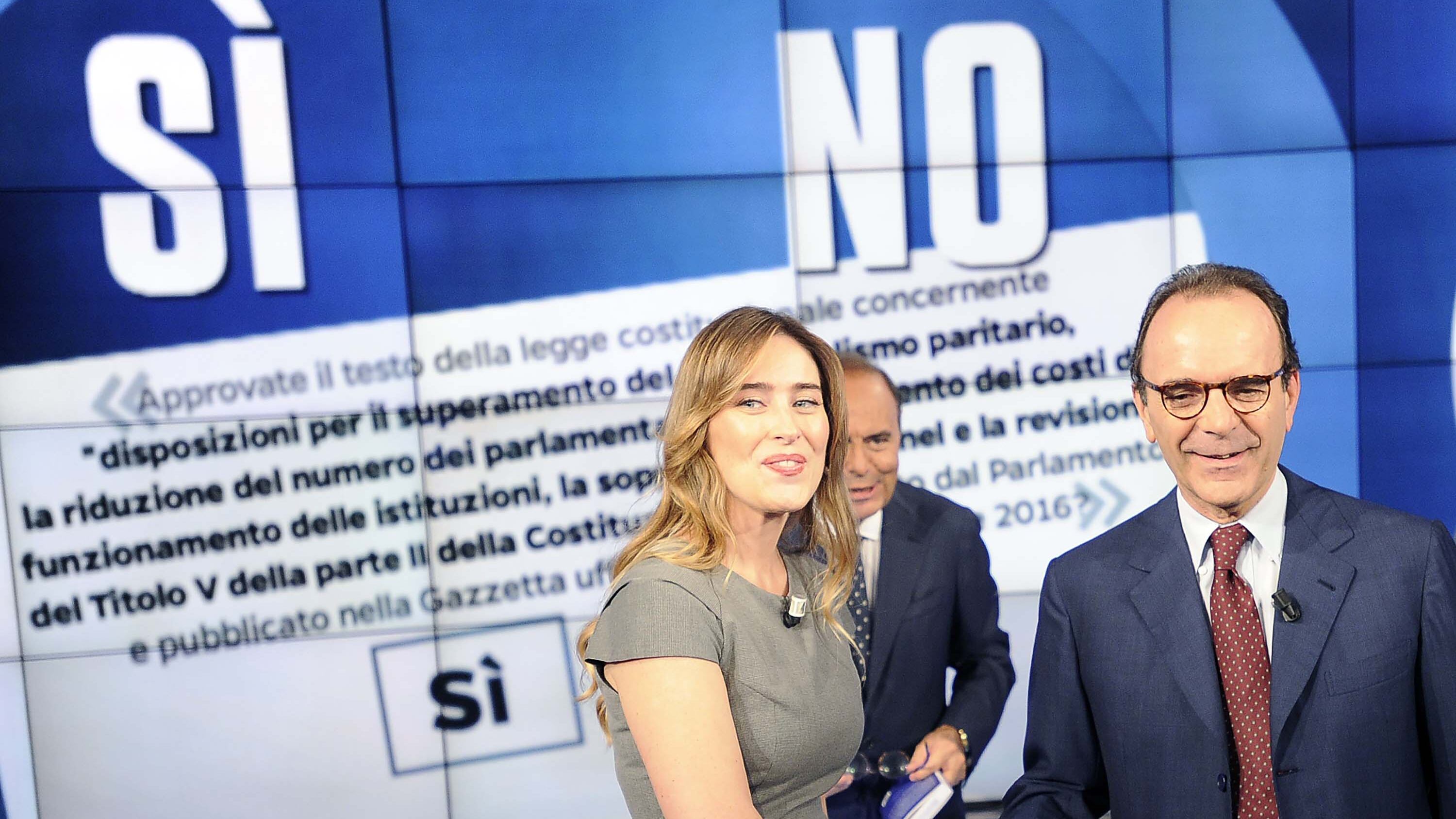 Parisi: "Renzi? Se sconfitto sia coerente e si dimetta"
