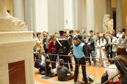 Nuovo blitz di Ultima Geneazione a Firenze, le immagini 4