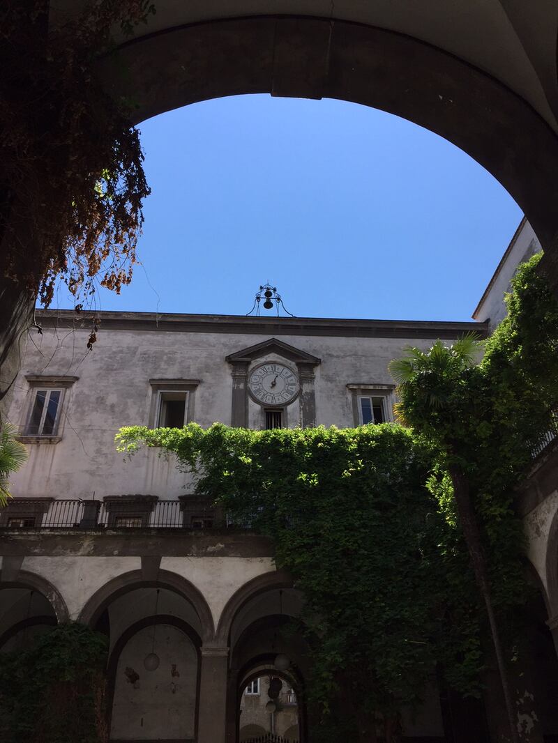 Napoli, il quartiere della Forcella 11