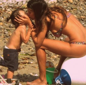 Belen Rodriguez e Stefano De Martino al mare 8