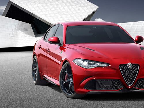 Ecco la nuova "Alfa Giulia"