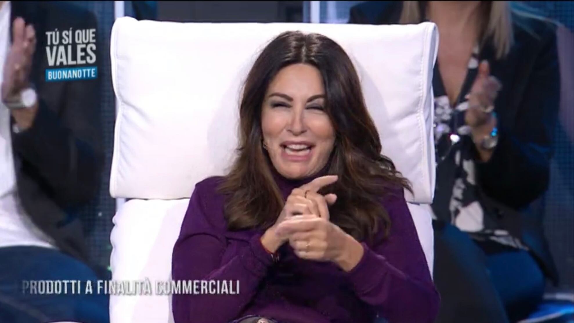 Sabrina Ferilli e il mistero a Tu si que vales: "Perché sparisce?"