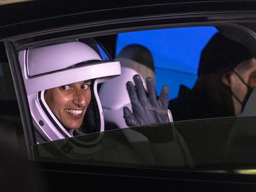 Dalla fuga dall'Iran alla conquista dello spazio. La vita di successi del comandante Jasmin