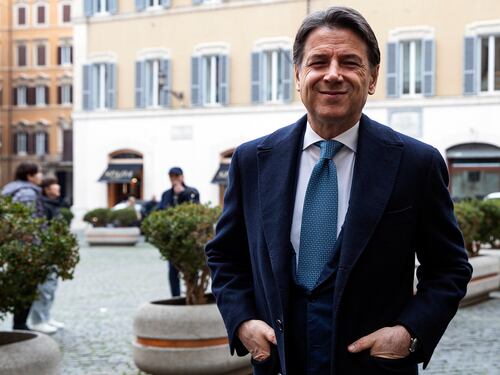 Conte: "Troppo pluralismo nel Pd...". E i riformisti dem partono all'attacco