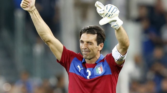 L'ultima tentazione di Cesare: tenere Buffon in panchina