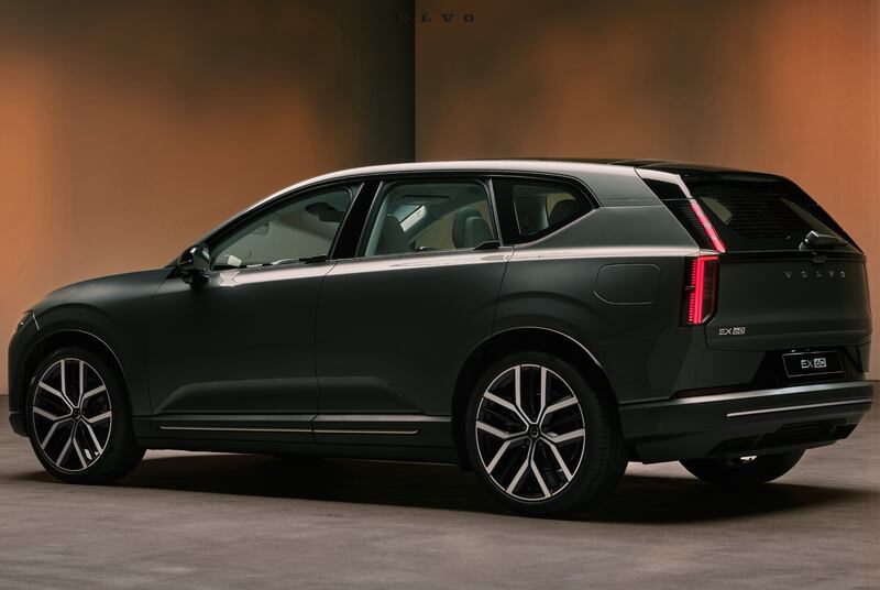 Volvo EX-60