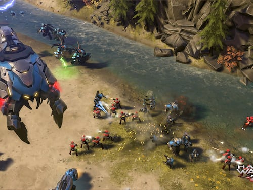 8 Bit: Halo Wars 2