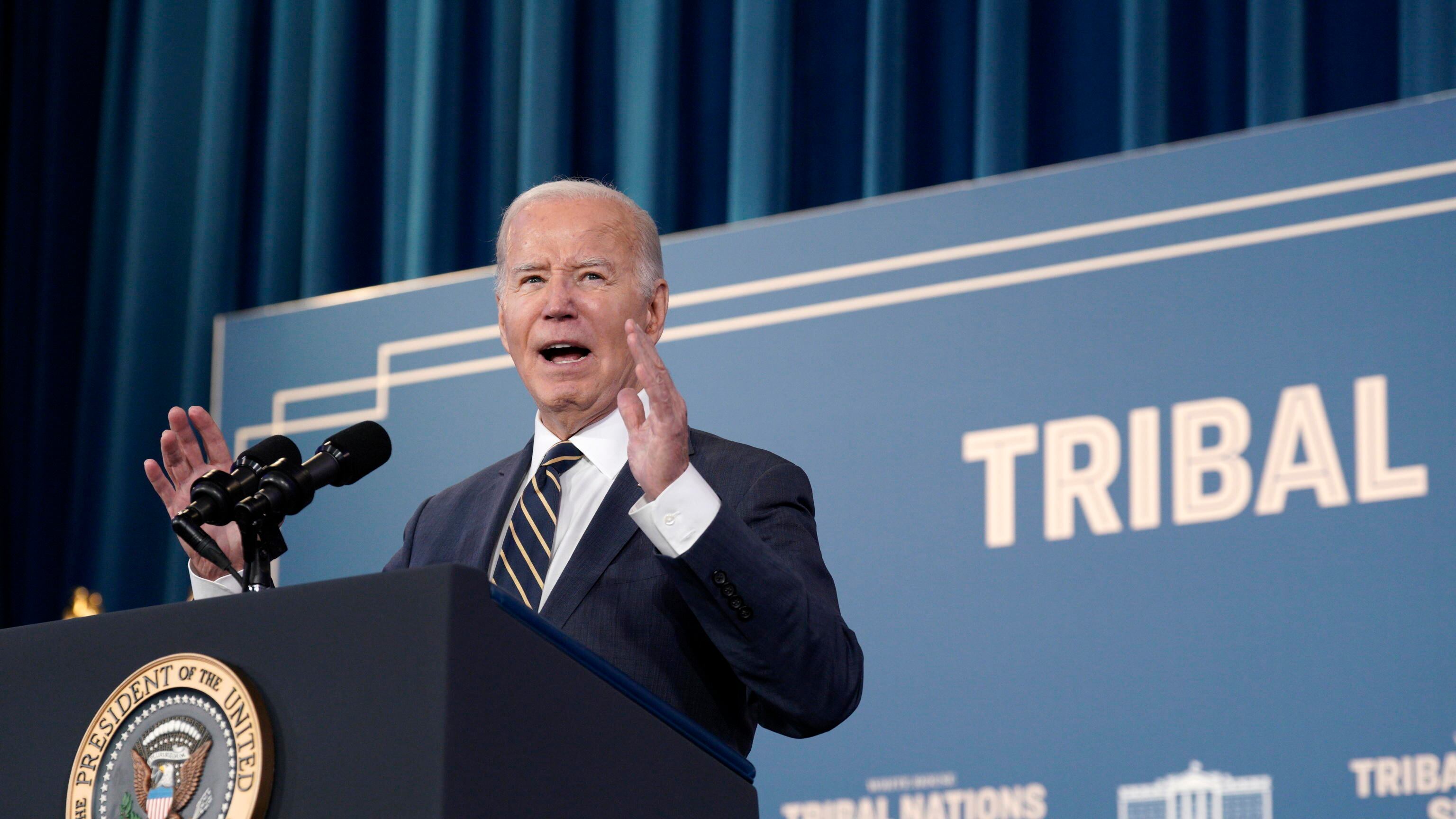 "Si rischia l'intervento delle truppe Usa...". La terribile profezia di Biden
