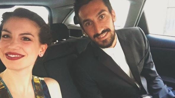La vedova di Astori: "Riparto dal teatro: il palco è la mia salvezza"