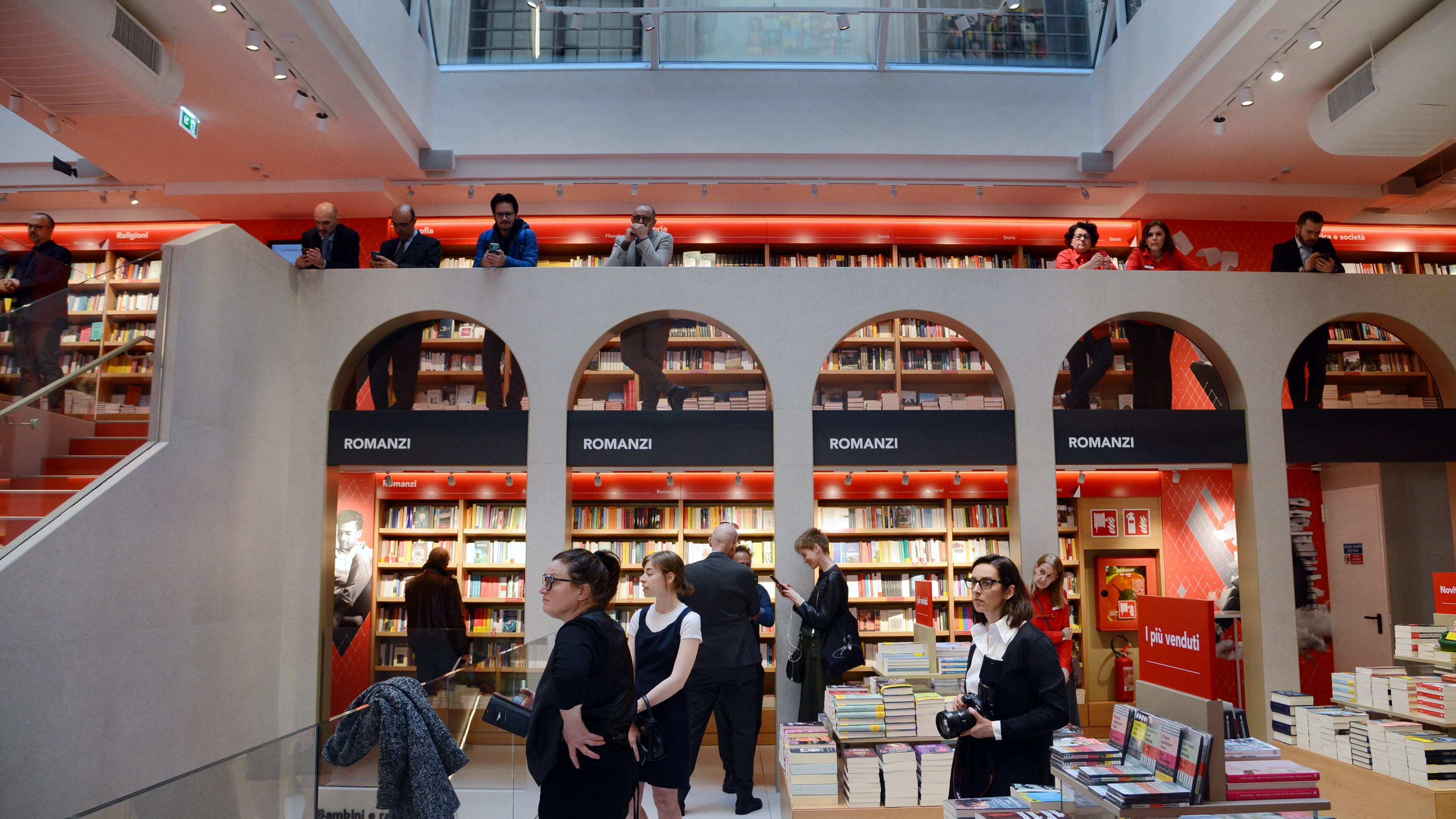 Stile, storia e 100mila libri sotto il Duomo