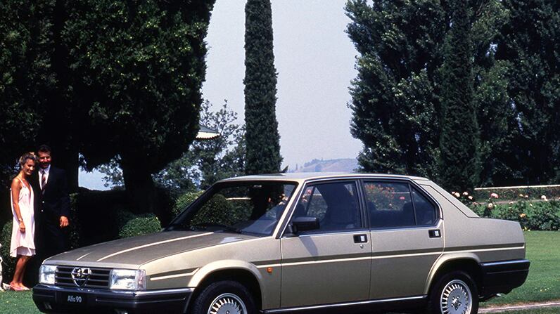 Alfa 90, berlina per il futuro secondo Bertone