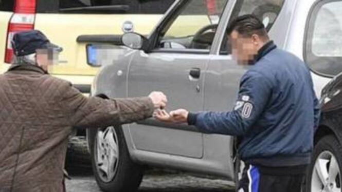 Foggia, parcheggiatore abusivo denunciato per tentata estorsione
