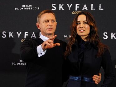 Bérénice Marlohe: l'affascinante Bond Girl 4