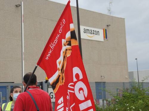 Turni massacranti e condizioni precarie: in sciopero il personale delle consegne Amazon