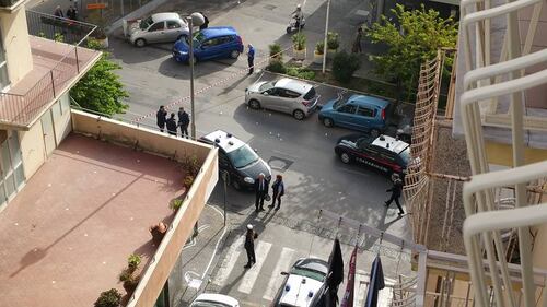 Rapina a portavalori: i carabinieri sul posto  3
