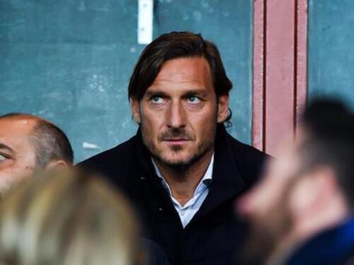 Nuccetelli sgancia la bomba: "Totti focoso, lei col mal di testa..."