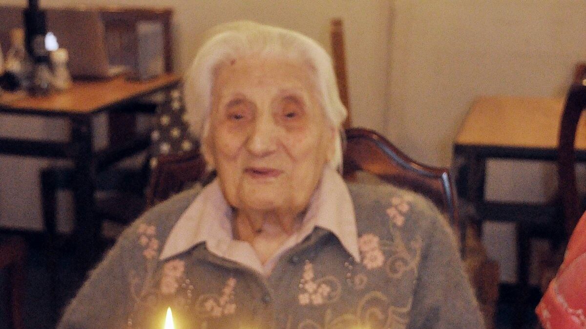 Morta a 105 anni la nonnina social protagonista di un "reality" su Facebook