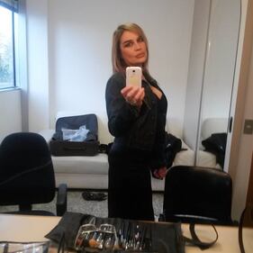 Lory Del Santo sexy e creativa 22