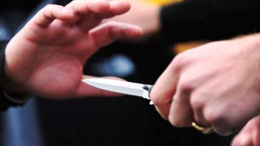 Lei lo lascia e il ragazzo la uccide con più di 70 coltellate: "O mia o di nessuno…"