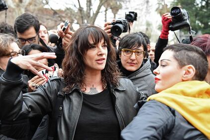 Asia Argento, le foto dell'artista 10