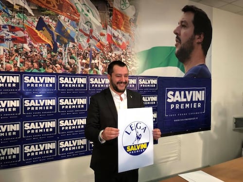 Lega, ecco il nuovo simbolo: ufficiale l'addio al Nord