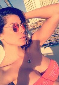 VIP in bikini per Pasqua 28