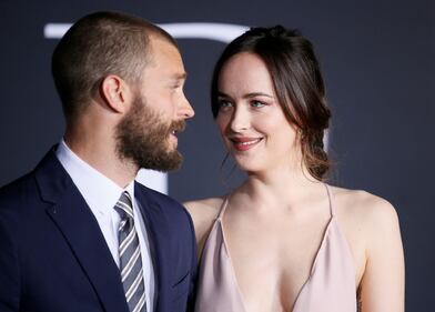 Dakota Johnson hot, sexy per "50 Sfumature di Nero" 1