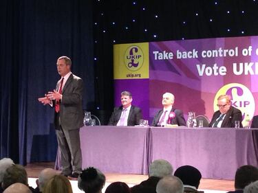 "Odio l'Unione Europea": il comizio di Farage 15
