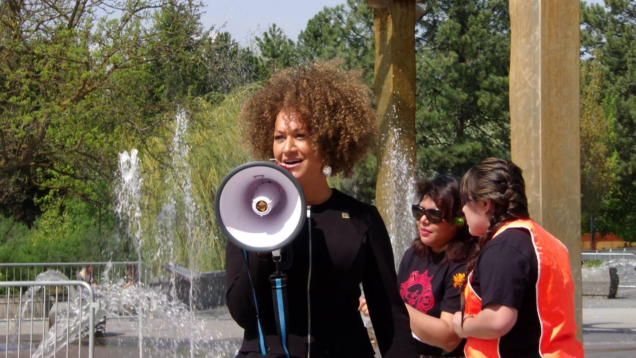 La mia etnia non mi appartiene: in America spunta il "transracialism"