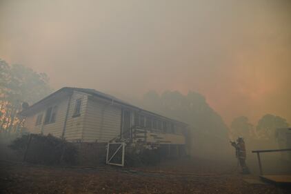 L'Australia devastata dagli incendi 9