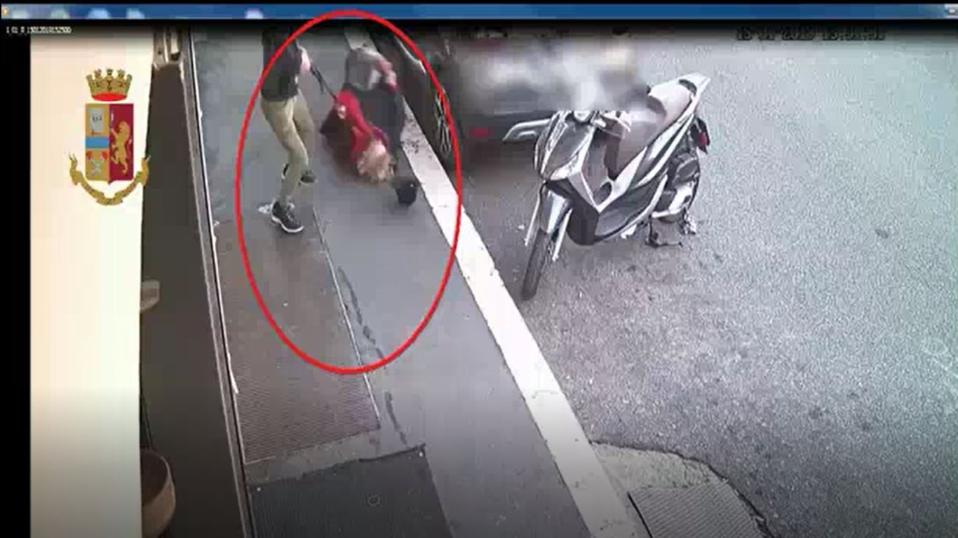 Aggressioni e rapine ai danni di anziani: 17enne rom nei guai