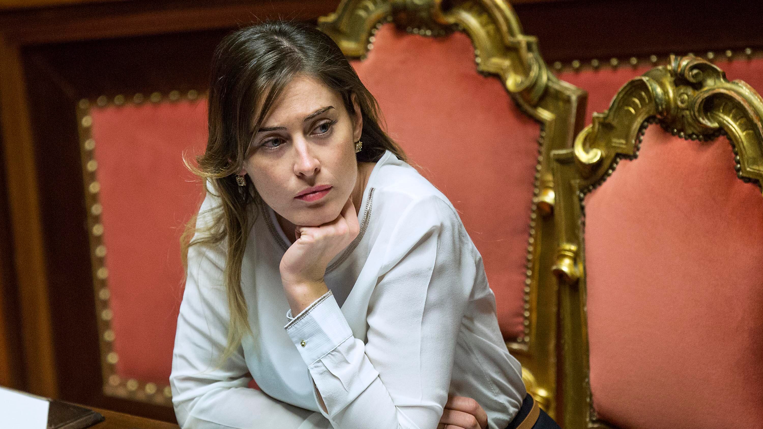 La bugia della Boschi: "Autosufficienti al Senato"