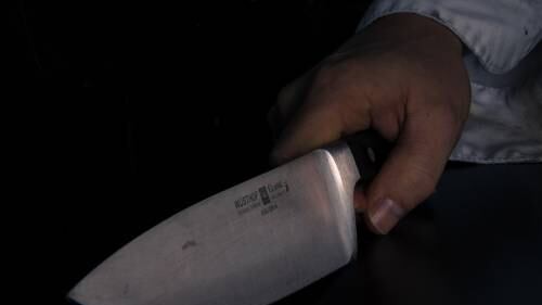 Movida violenta al Flaminio, coltellate davanti al pub