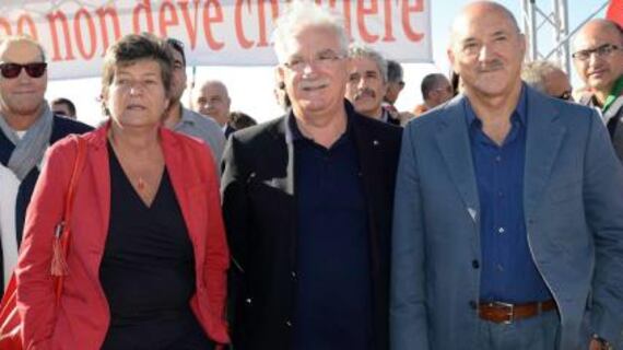 I sindacati difendono solo i privilegi