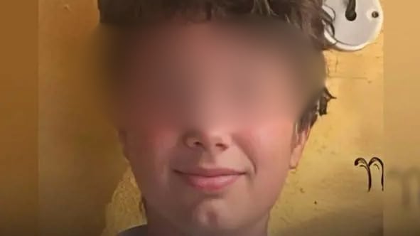 Nove giorni di fuga, il freddo e la fame. Diego chiede aiuto: "Chiamate mamma"