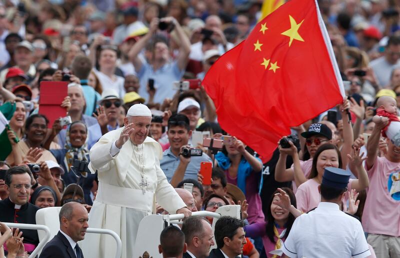 La Cina comunista tende la mano al Papa: riconosciuto vescovo "clandestino"
