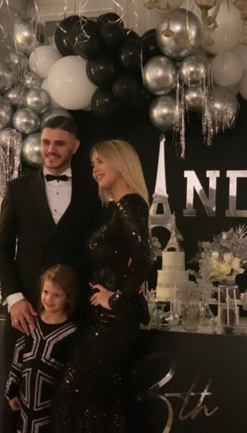 Wanda Nara, le foto ​del party per i suoi 33 anni 8